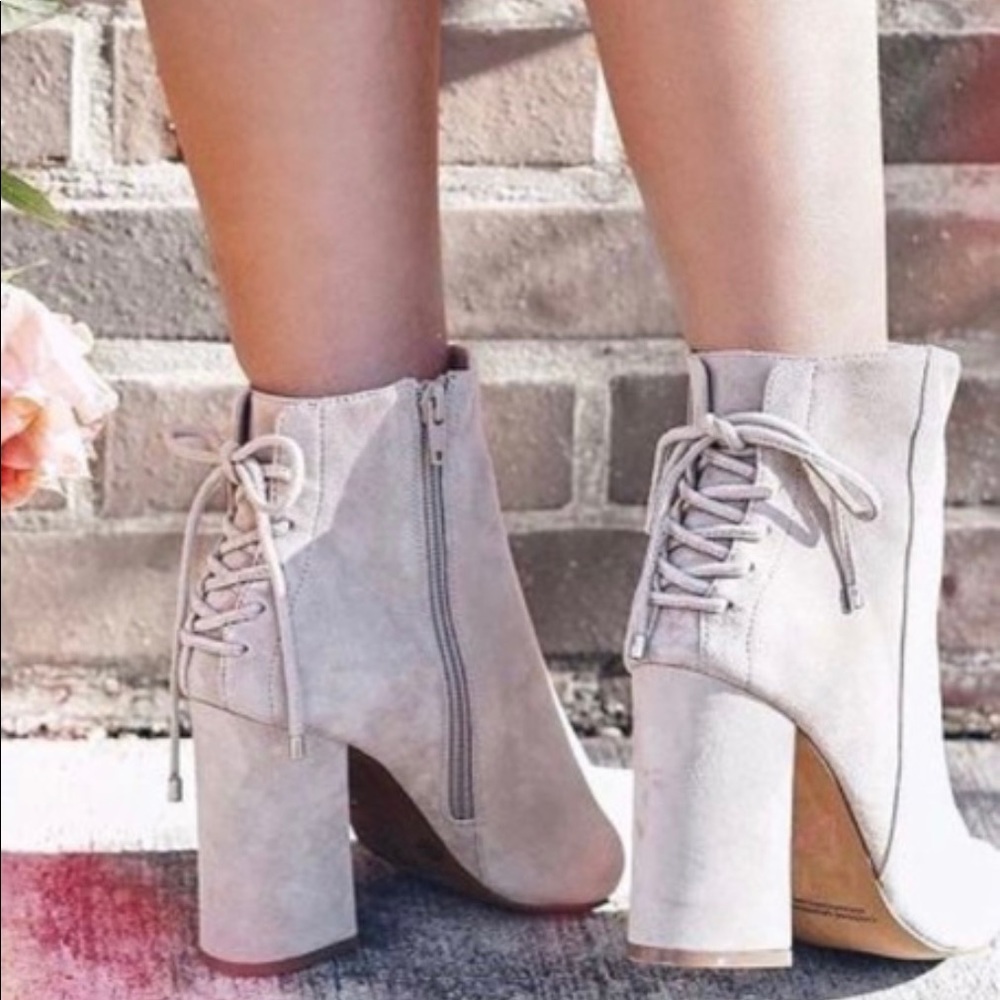Kristin Cavallari Siren bootie 6.5